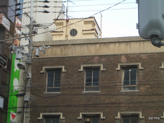 f0374868_12050611.jpg