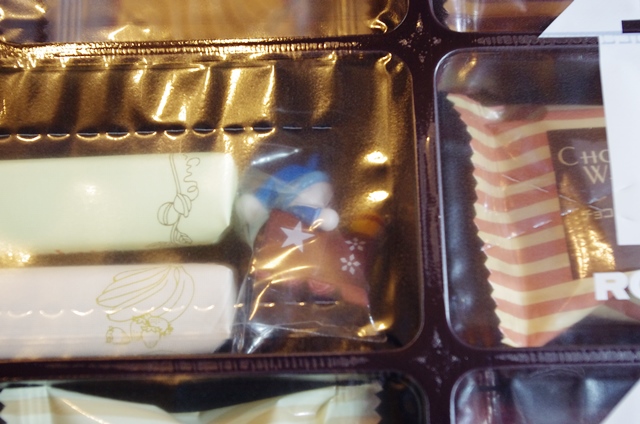 ホワイトチョコとレモンのシュトーレン_e0167593_085635.jpg