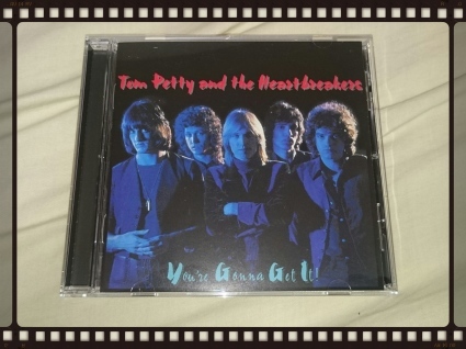 TOM PETTY AND THE HEARTBREAKERS / YOU\'RE GONNA GET IT !_b0042308_18364186.jpg