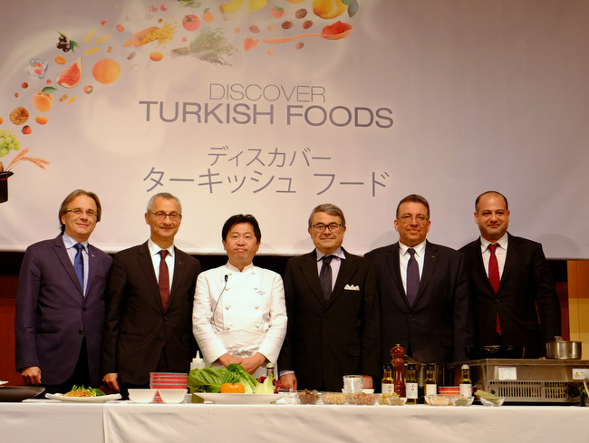 「コンラッド東京 世界三大料理 トルコ食材を楽しむ会」_a0000029_10504715.jpg