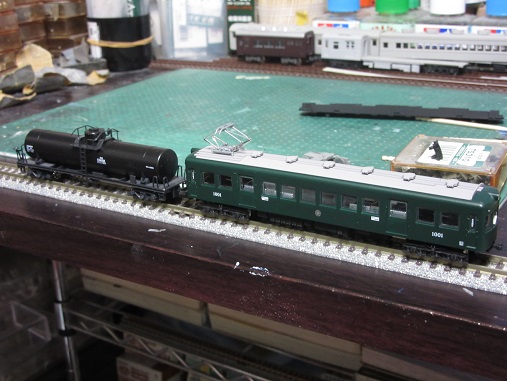 鉄コレ 江若鉄道キハ12と旭川電気軌道モハ1001 赤い電車は臼い線 鉄コレ 江若鉄道キハ12と旭川電気軌道モハ1001 赤い電車は臼い線