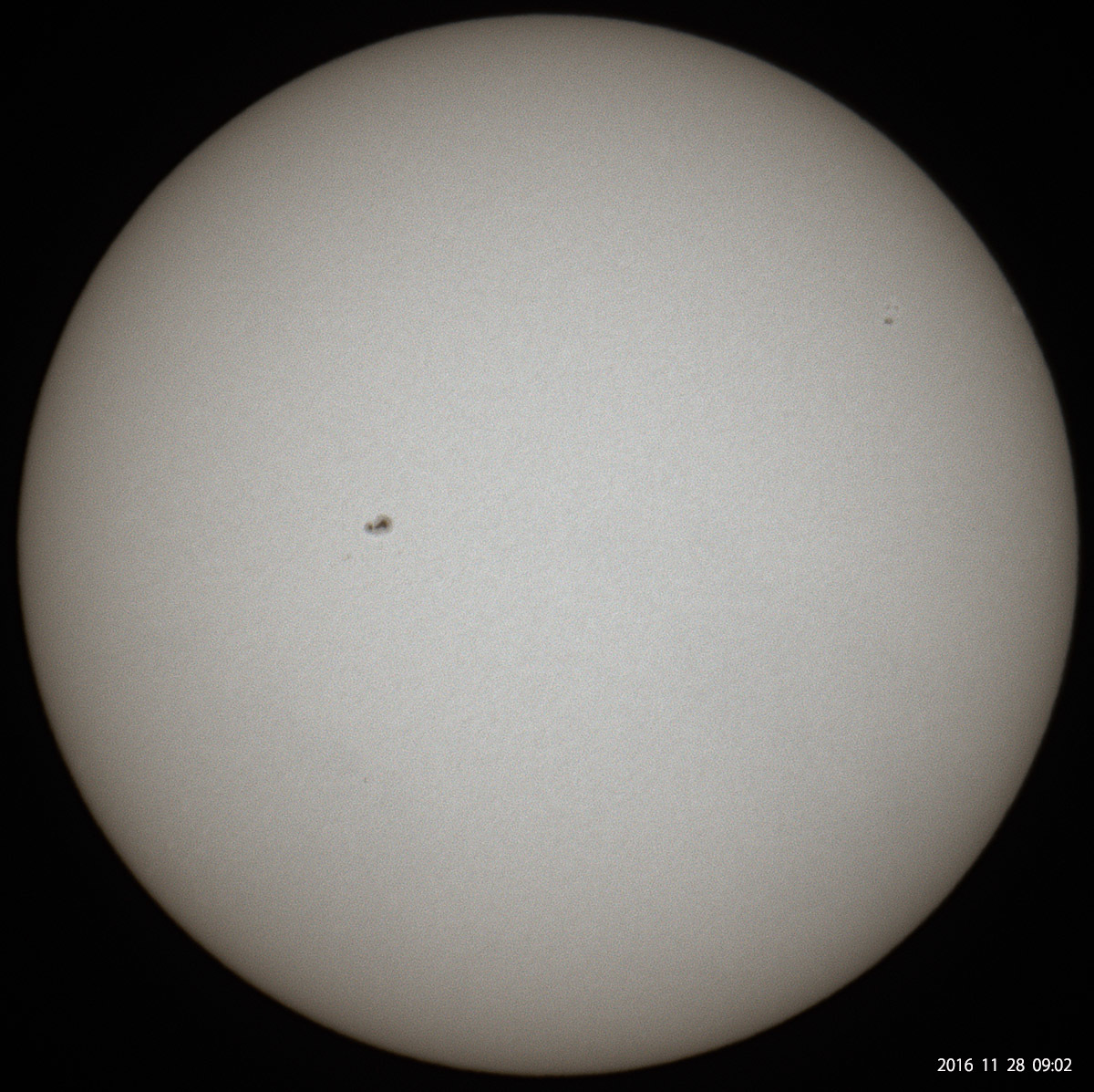 11月28日の太陽_e0174091_15212070.jpg