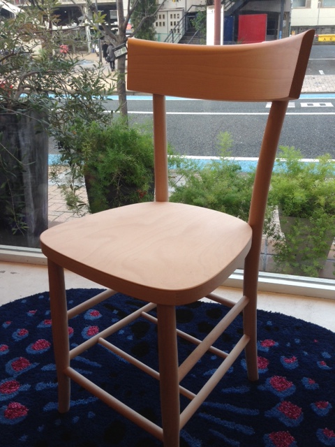☆チェア入荷しました☆_a0143711_16542435.jpg