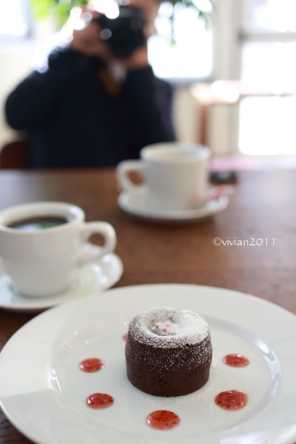 KALEIDO COFFEE(カレイド コーヒー) ~隠れていないけれど隠れ家のようなコーヒー店~_e0227942_21564223.jpg
