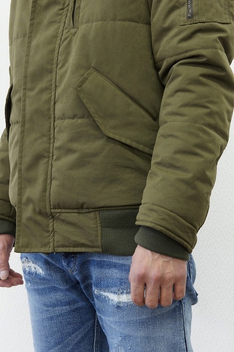 お薦めセールアウター！【LOUNGE LIZARD】【ラウンジリザード】No.5650 P/N MICRO WEATHER FLIGHT JACKET TYPE N2B [KHAKI]☆そして、JC。_b0108653_17242087.jpg