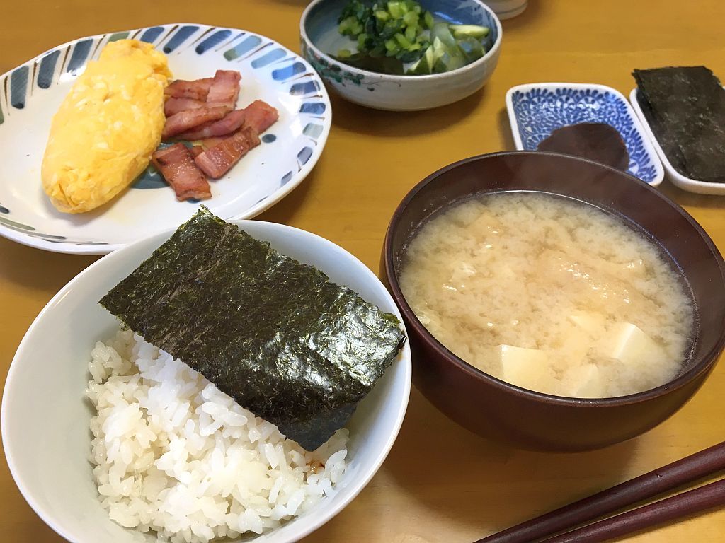 黒海苔な朝餉_e0220163_08414805.jpg