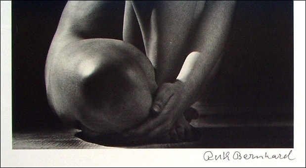 ルース・バーンハートのポスター「Ruth Bernhard - Classic Torso」（1980）_a0155815_11581259.jpg