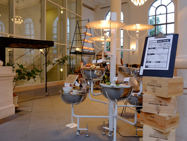 「横浜 カフェオムニバスのモンブラン&カフェオレ」_a0000029_0475353.jpg