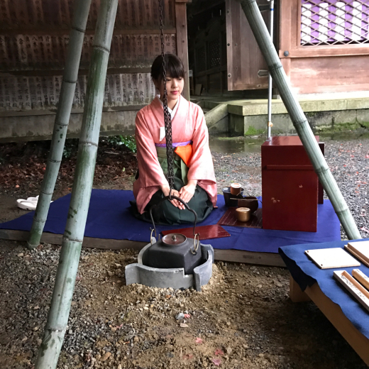 大石神社茶会_a0057140_09540654.jpg