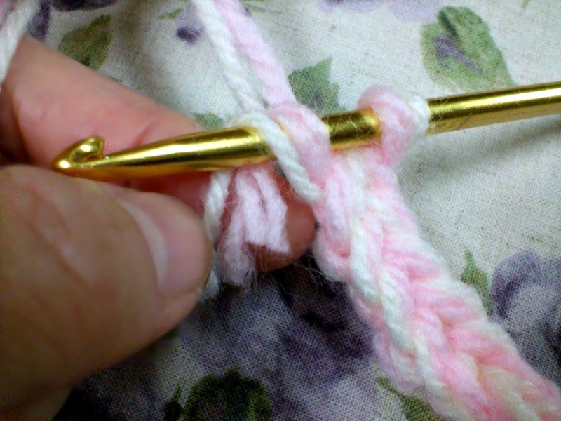 スレッドコードの編み方 太めの紐を編みたい時に ガジャのねーさんの 空をみあげて Hazle Cucu