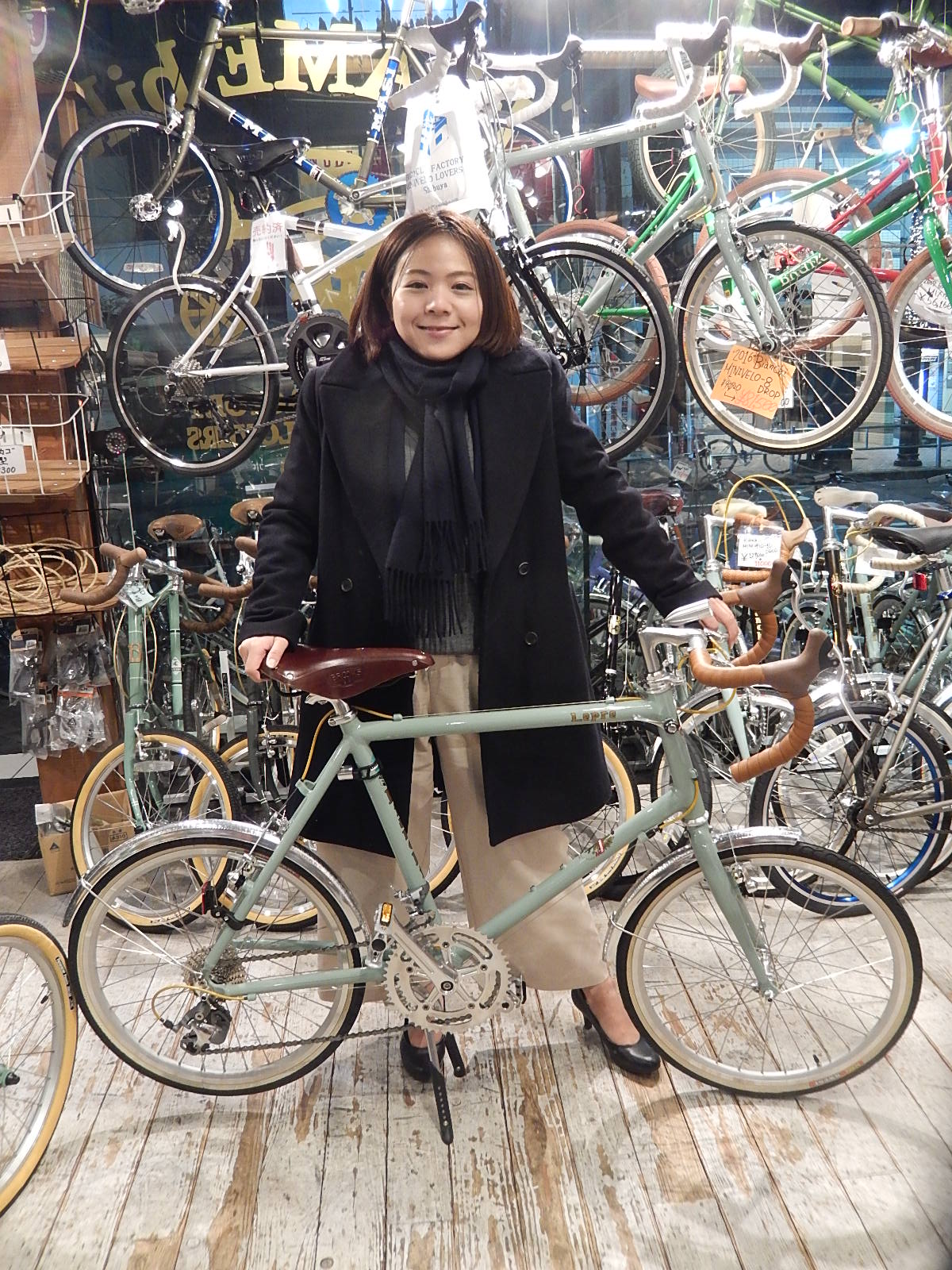 11月30日　渋谷　原宿　の自転車屋　FLAME bike前です_e0188759_20323991.jpg
