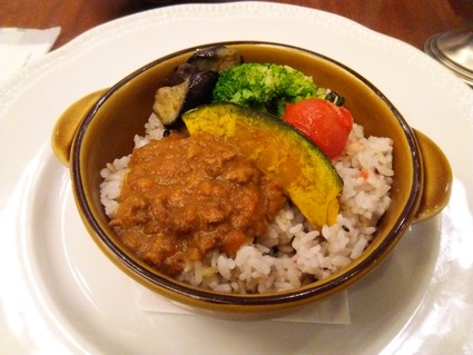 十八穀米のキーマカレー@ロイヤルホスト(新宿)_c0212604_15342953.jpg