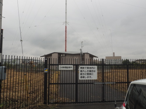 NHK非常用ラジオ放送所代替施設局舎（新開ラジオ放送所） 一本目_b0283106_22535419.jpg