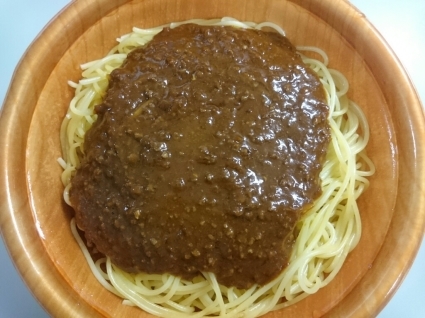 11/30夜勤食 コク深いデミグラスのミートソース ¥398@ファミリーマート_b0042308_01370495.jpg
