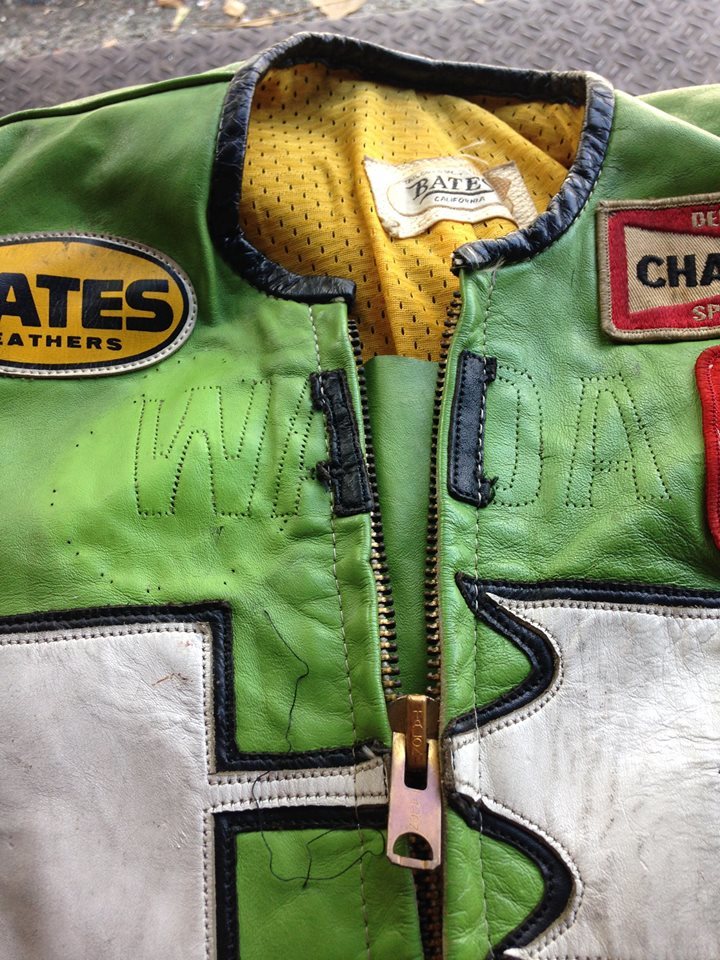 60s BATES KAWASAKI RACING SUITS_e0361508_13571969.jpg