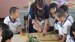 11月28日 (年長 すいとん作り 芋煮会)_d0091723_14262286.jpg