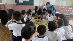 11月28日 (年長 すいとん作り 芋煮会)_d0091723_14271092.jpg