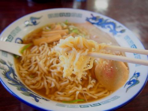 自家製麺ラーメン：うの食堂（青森市）_b0147224_1335966.jpg