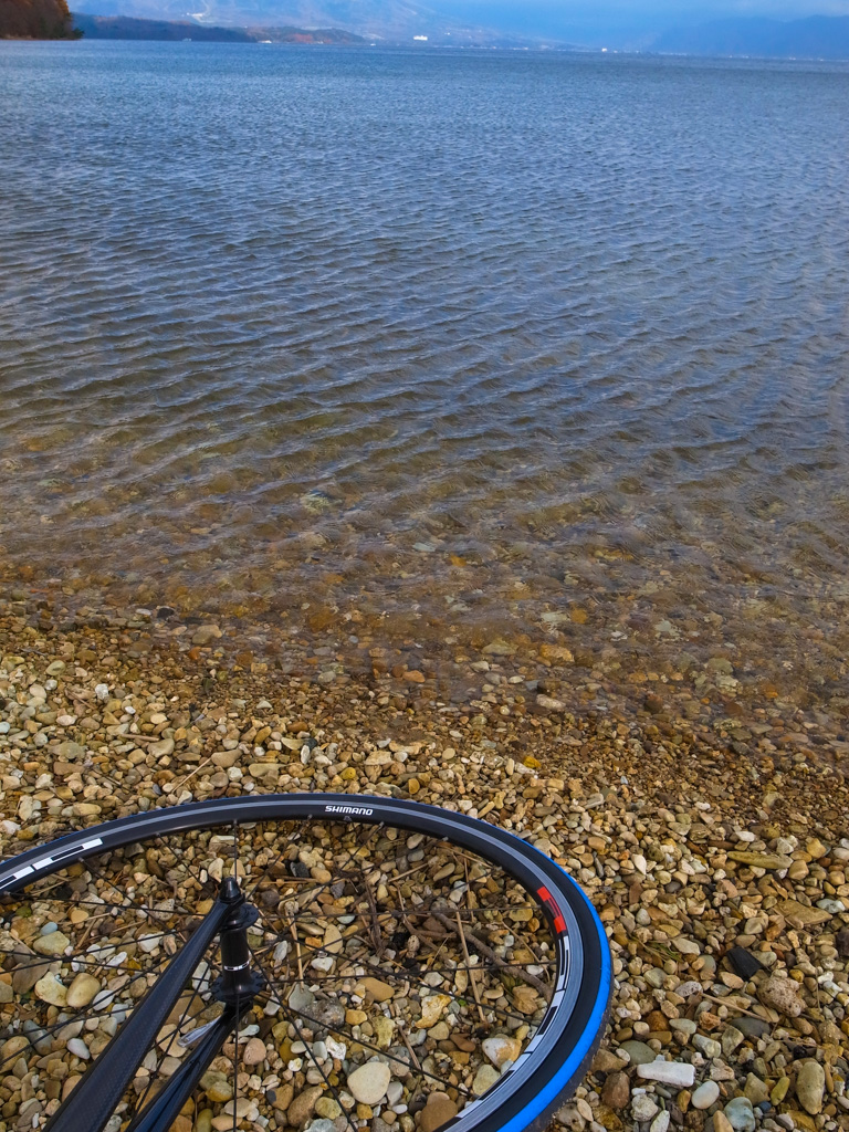 2016 自転車日和・週末旅の一日、猪苗代湖を一周してみた_b0247073_22594757.jpg