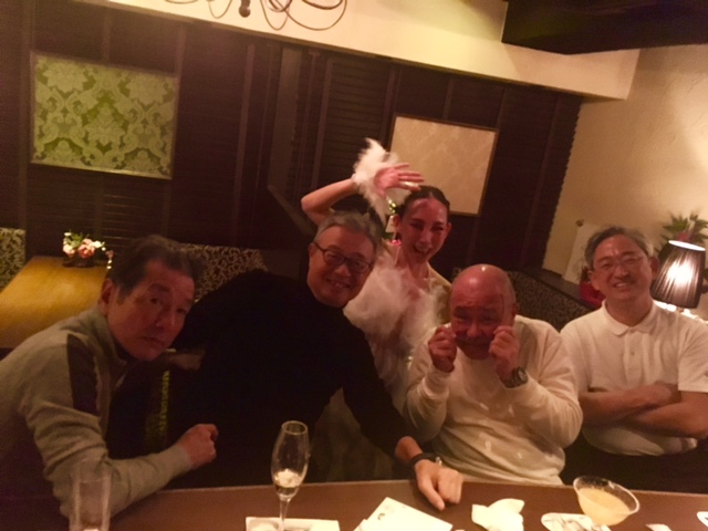 miumiu11周年記念祭り~⑥LASTスワン!~_a0050302_1418789.jpg