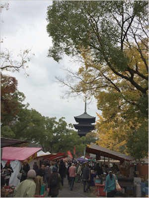 秋の弘法市@東寺（京都）_b0019820_17422545.jpg