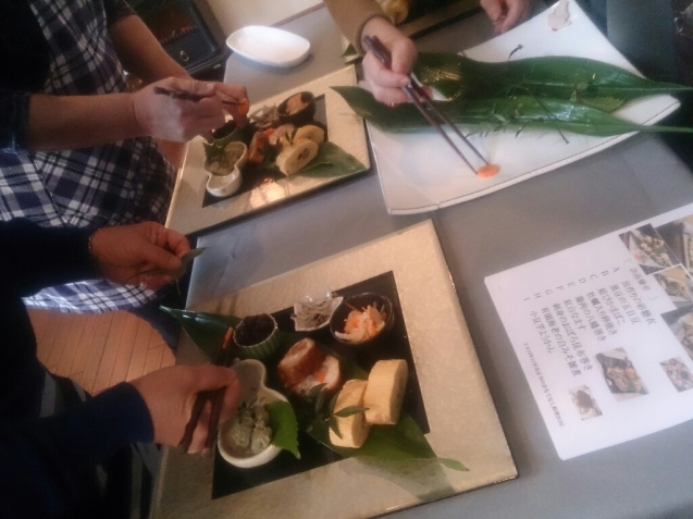 「優しい時間」お礼と1月の料理教室のご案内です。_f0323446_08254836.jpg
