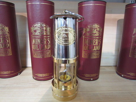 E.Thomas & Williams（E.トーマス & ウィリアムス）_d0198793_1755532.jpg