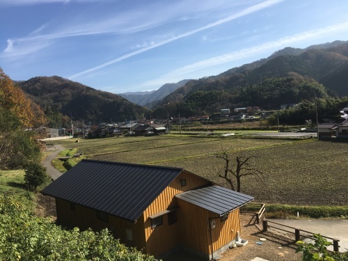 Amago-Hut 完成_d0087595_17545107.jpg