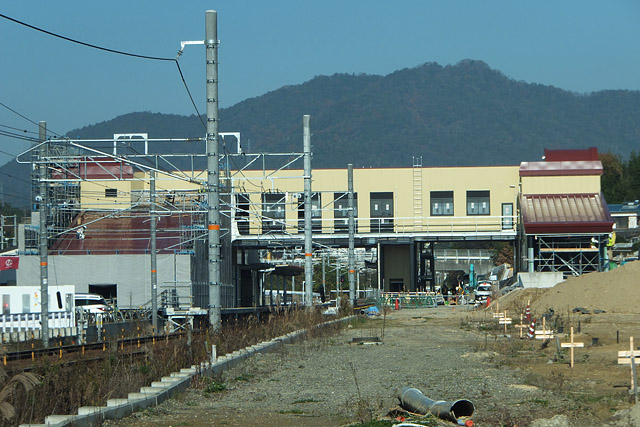 寺家駅　建設中_c0139966_1133386.jpg