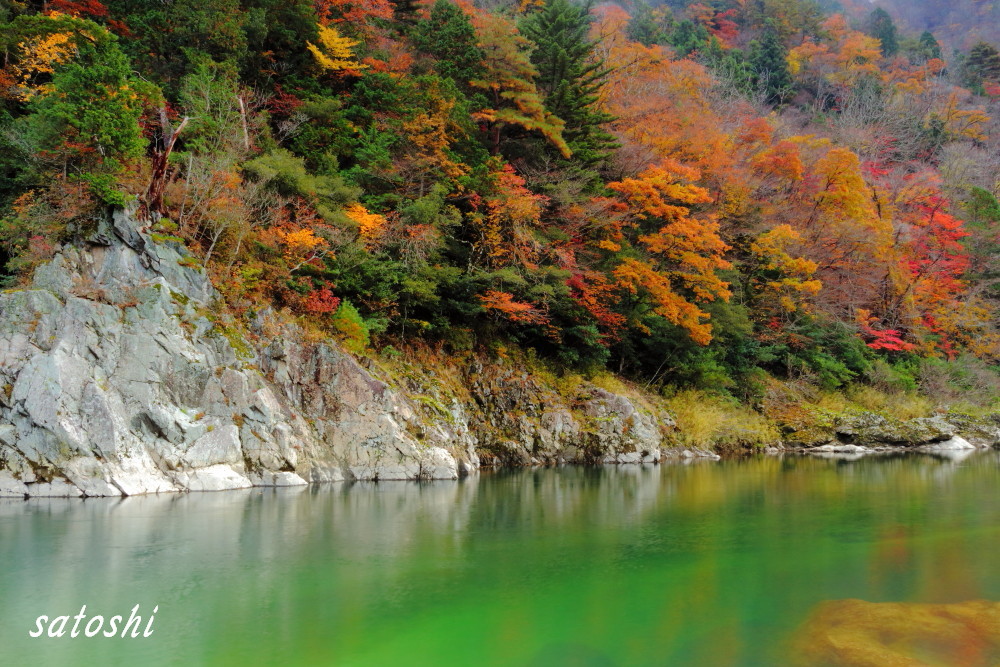 中山七里 飛騨川 秋景色 65 ようこそ ときめきフォトへ 中山七里 飛騨川 秋景色 65 ようこそ ときめきフォトへ