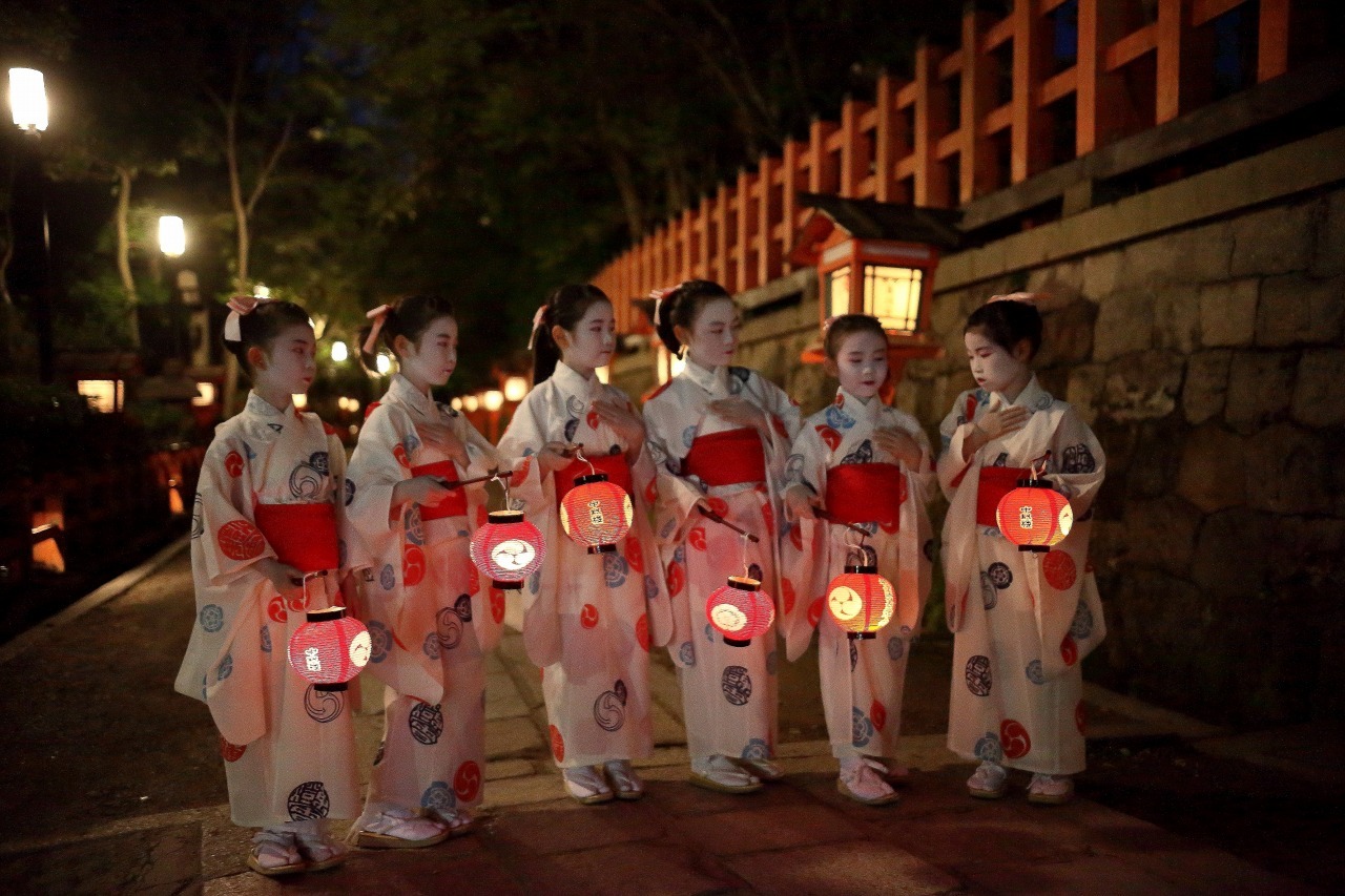 祇園祭　2015　お迎え提灯「祇園まつり音頭」_c0196076_22070751.jpg