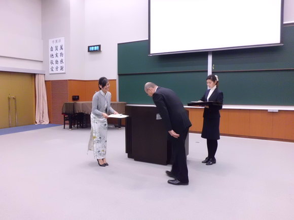 東大阪大学外国人弁論大会_e0175020_2063258.jpg