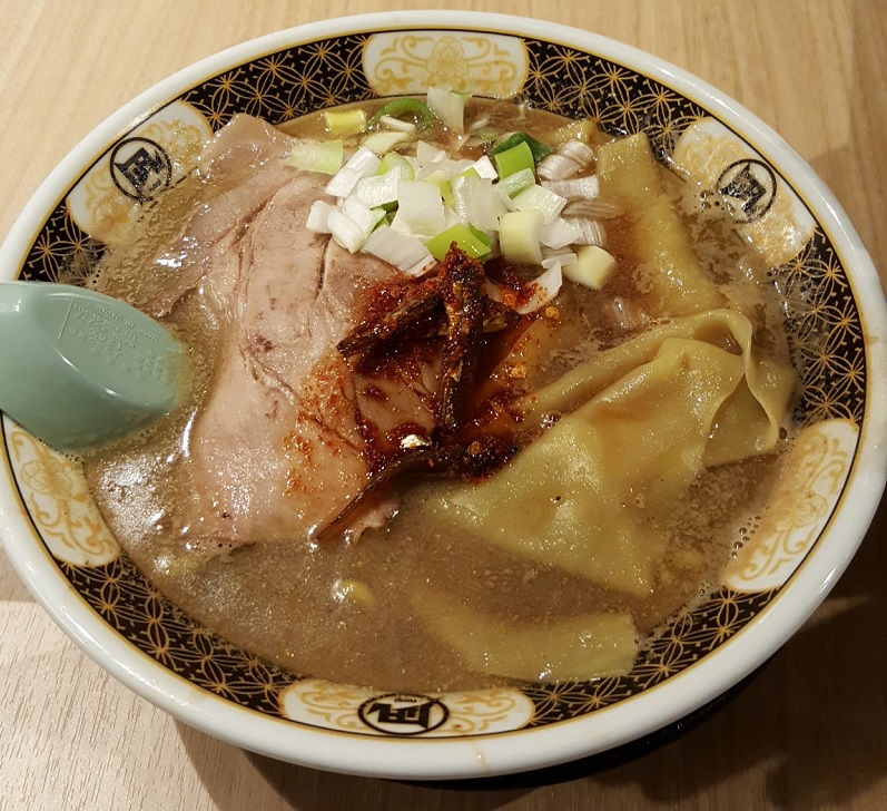 １０４　すごい！煮干ラーメン凪（名古屋驛麺通り）_c0107376_1975620.jpg