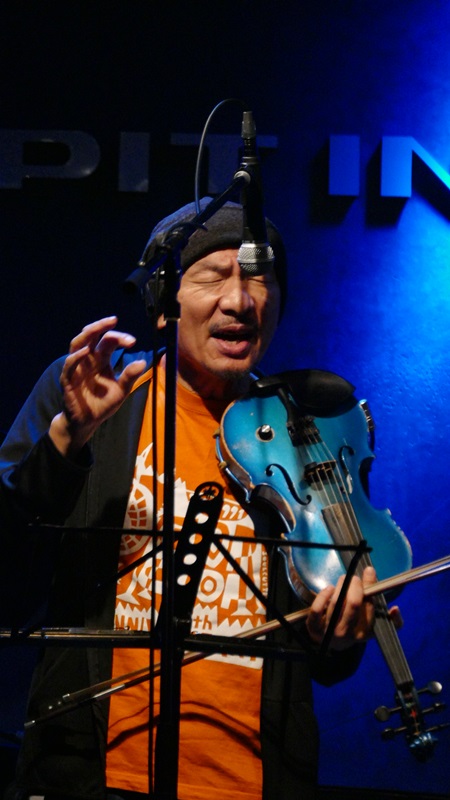 e0081206_940378.jpg