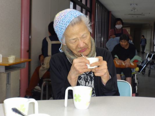 12/4 日曜喫茶_a0154110_15515932.jpg