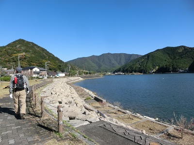 尾鷲「研修」ツアー2016 1日目「荷坂峠」_f0019247_12353477.jpg