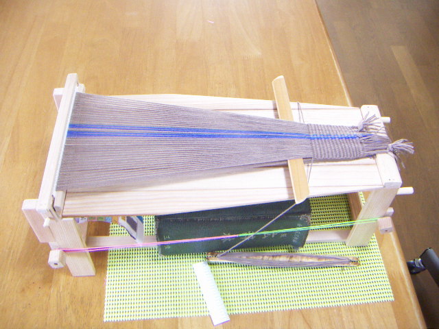 幅5 の真田紐を作る オルサのミニ手織機 卓上組紐台 幅5 の真田紐を作る オルサのミニ手織機 卓上組紐台