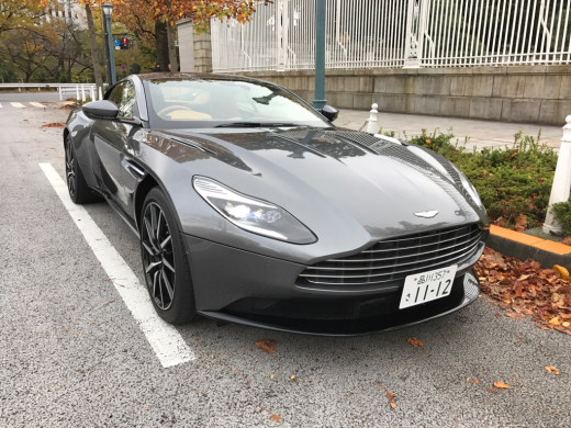 I\'ve driven Aston Martin DB11._c0128818_23010936.jpg