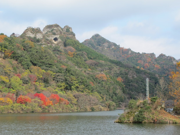 宇佐・国東半島～岩峰紅葉巡り　2016.12.5（月）_a0166196_20385379.jpg