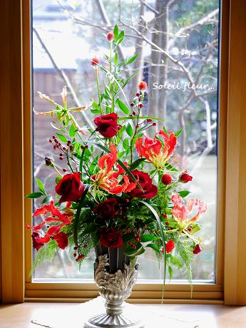 クリスマスカラーで☆燃える炎の花のアレンジ_c0098807_22334652.jpg
