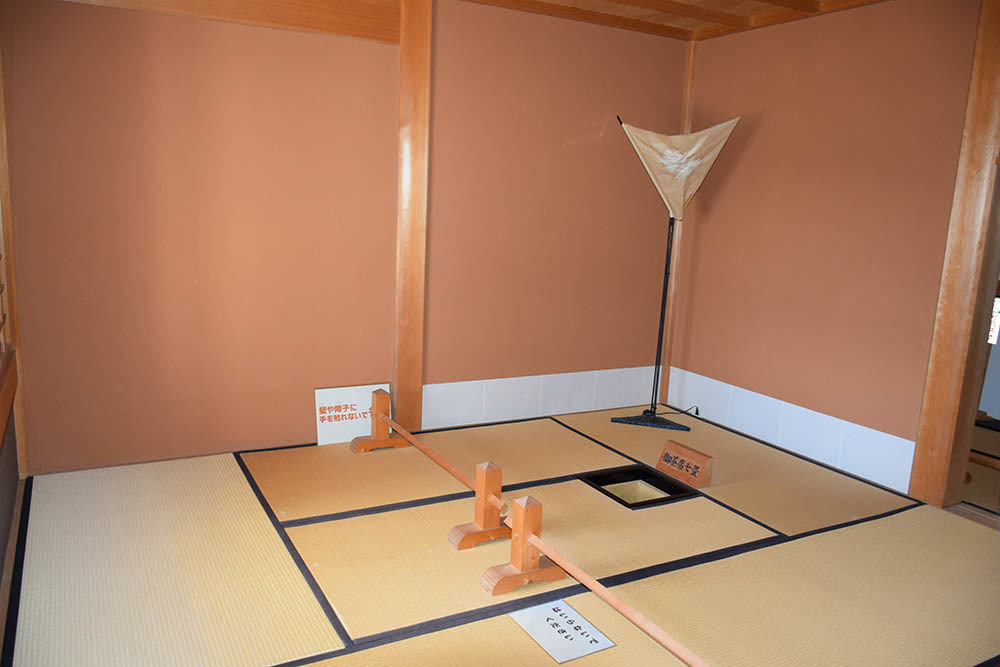 豪壮な石垣群の津山城登城記 その4 「備中櫓」_e0158128_17075710.jpg