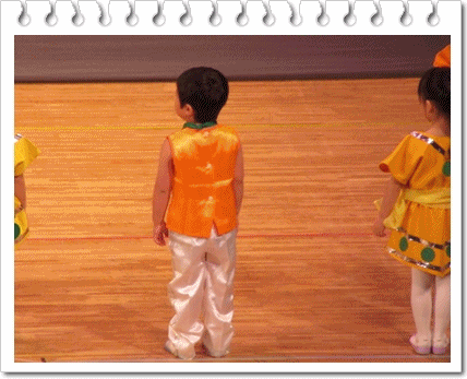 b0254145_112488.gif