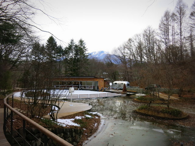 f0236260_04363019.jpg