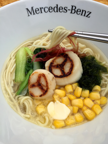 メルセデスベンツ ラーメン_f0179404_21370574.jpg