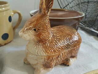 vintage pot ୨୧ * ウサギさんの テリーヌポット 【公式通販】