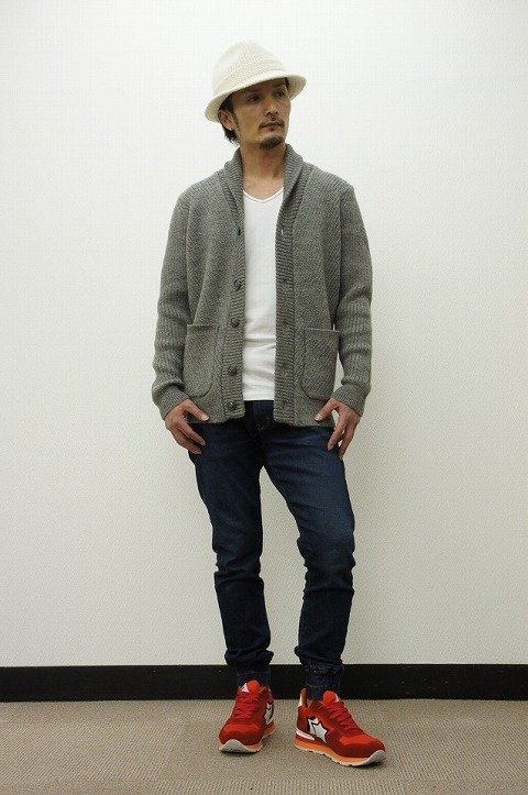 幅広く活躍！【LOUNGE LIZARD】【ラウンジリザード】No.2475 HAIR COLOR SHAWL COLLAR CARDIGAN [GRAY]☆そして、8巻。_b0108653_18404735.jpg