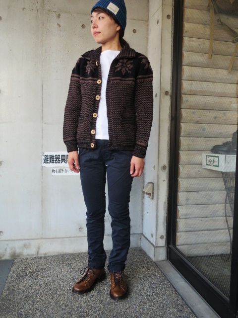 残り1枚、2枚、、、INVERALLAN　SNOW FLAKE・雪柄 LUMBER CARDIGAN (別注・今季色)♪♪♪_d0152280_164533.jpg