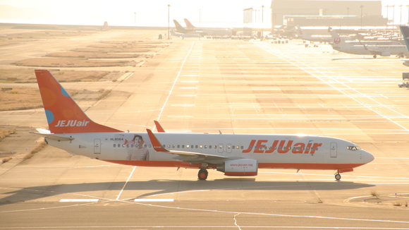 チェジュ航空(7C) B737-800_d0202264_14484644.jpg