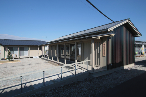 熊本県益城町 木山仮設団地「みんなの家」が完成しました！_d0097795_16194223.jpg