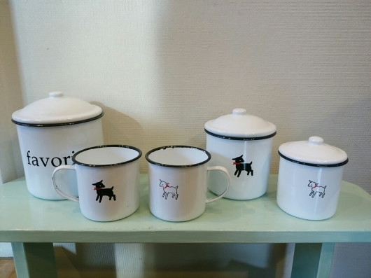 キャニスター入荷と本物の調理器具_f0255704_15521999.jpg